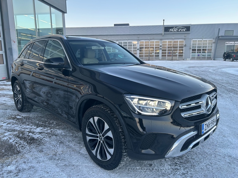 Mercedes-Benz GLC vaihtoauto