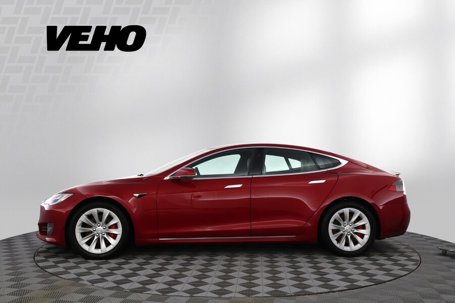 Tesla Model S vaihtoauto