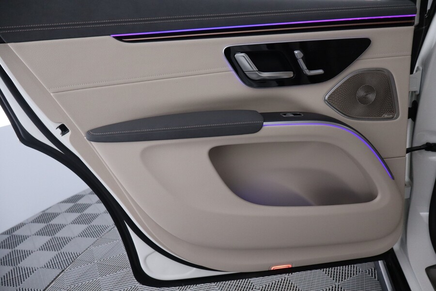 Mercedes-Benz EQS vaihtoauto