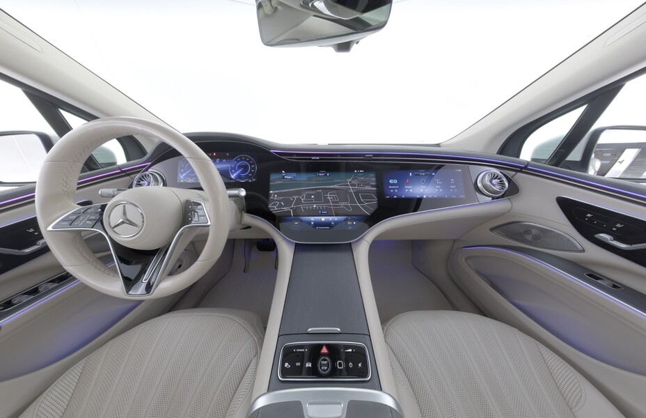 Mercedes-Benz EQS vaihtoauto