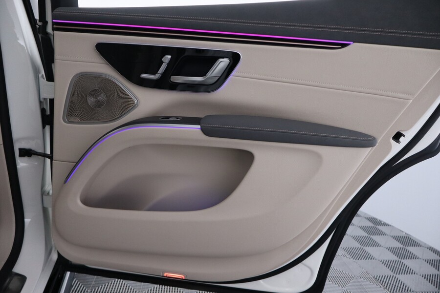 Mercedes-Benz EQS vaihtoauto