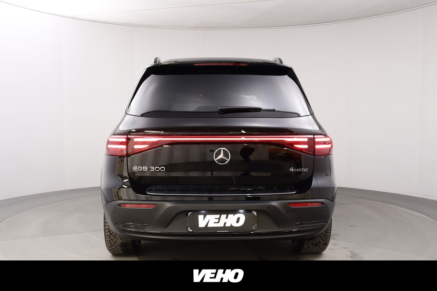 Mercedes-Benz EQB vaihtoauto