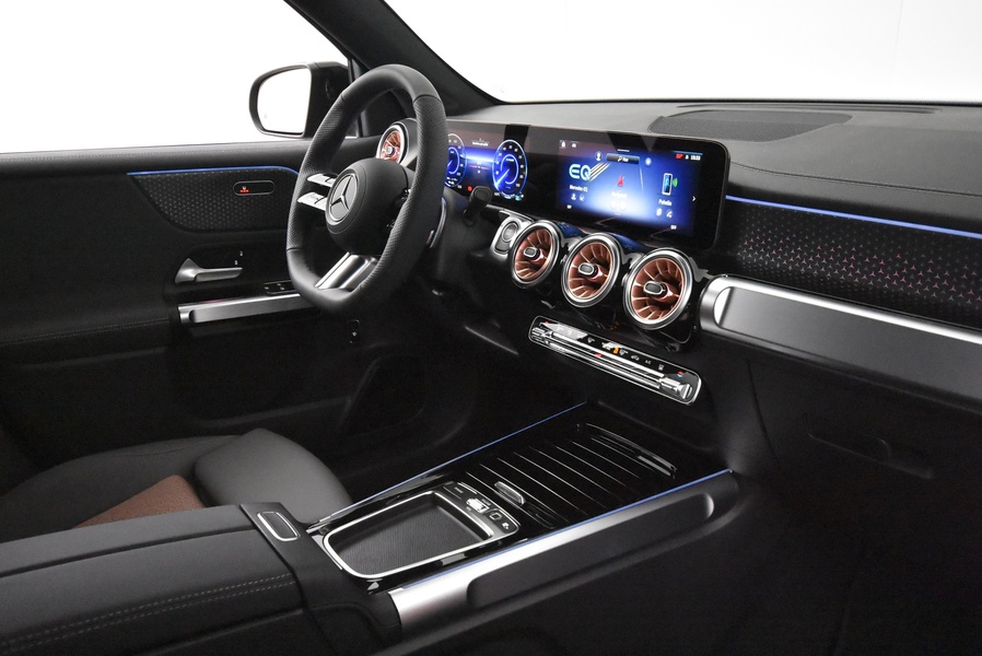 Mercedes-Benz EQB vaihtoauto