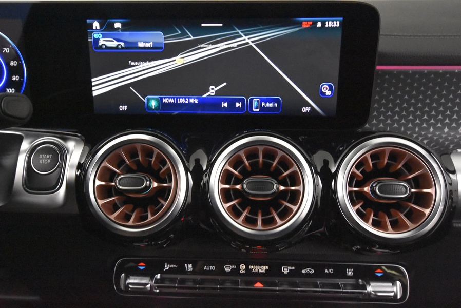 Mercedes-Benz EQB vaihtoauto