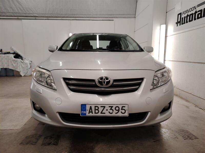 Toyota Corolla vaihtoauto