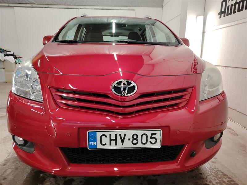 Toyota Verso vaihtoauto