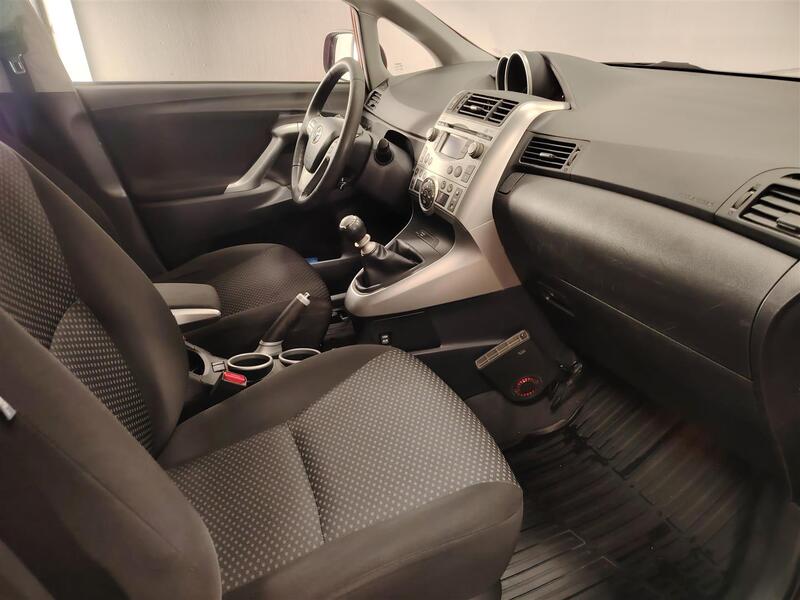 Toyota Verso vaihtoauto