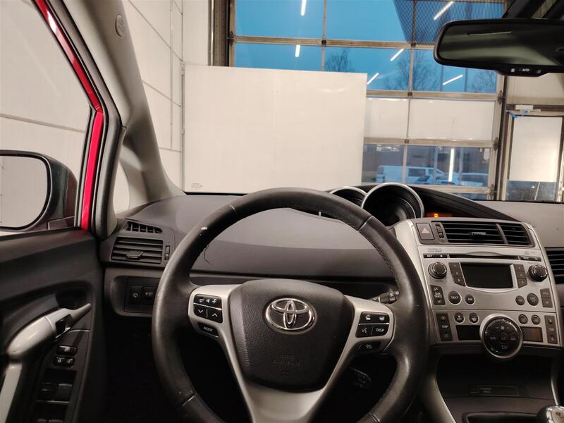 Toyota Verso vaihtoauto