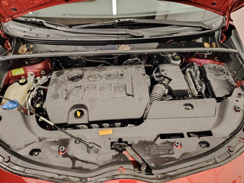 Toyota Verso vaihtoauto