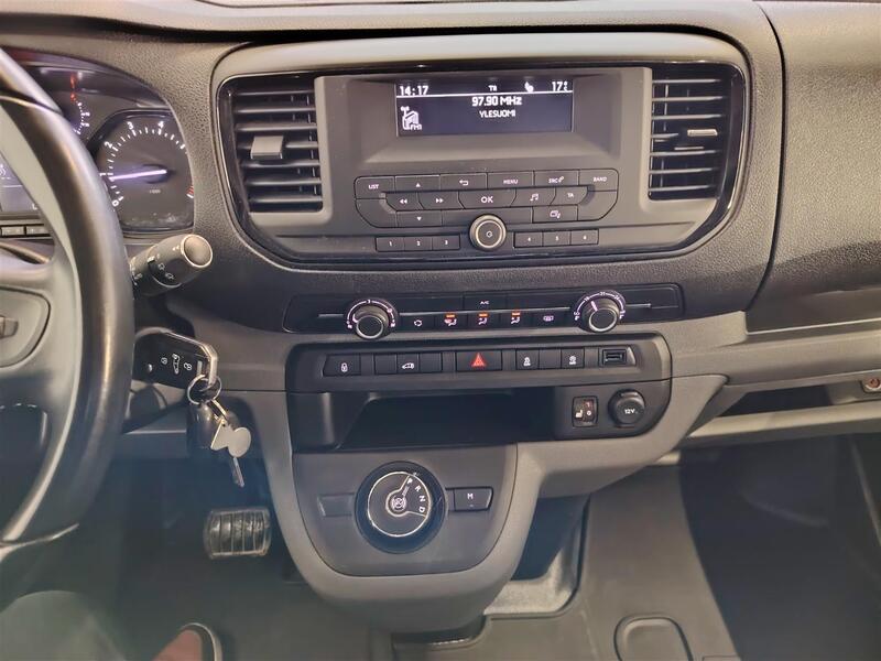 Opel Vivaro vaihtoauto