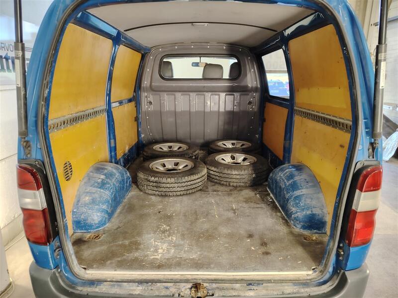 Toyota Hiace vaihtoauto