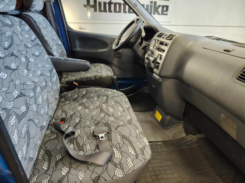 Toyota Hiace vaihtoauto