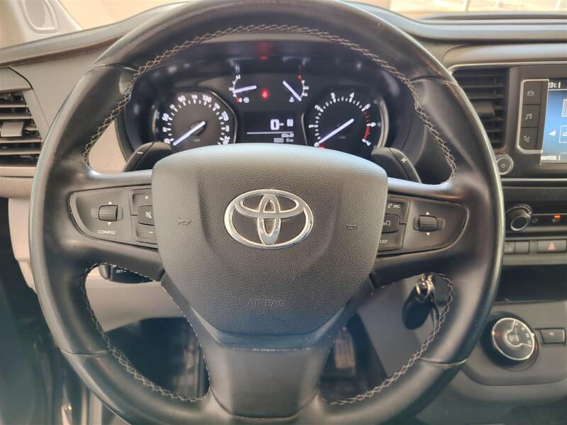 Toyota Proace vaihtoauto