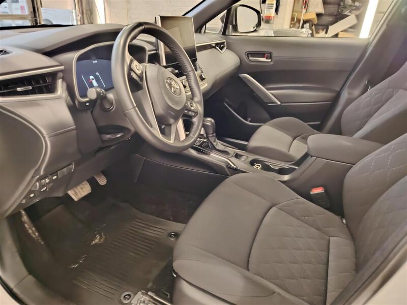 Toyota Corolla Cross vaihtoauto