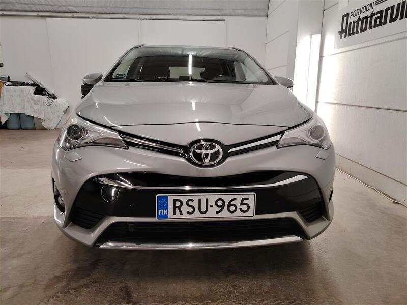 Toyota Avensis vaihtoauto