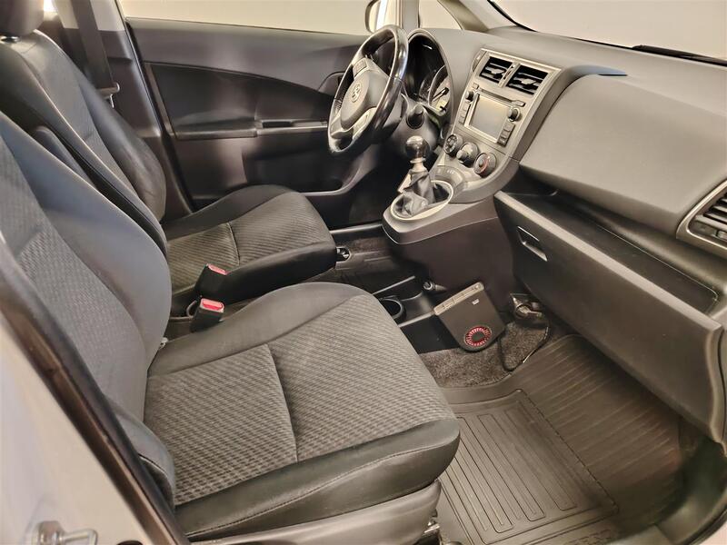 Toyota Verso-S vaihtoauto