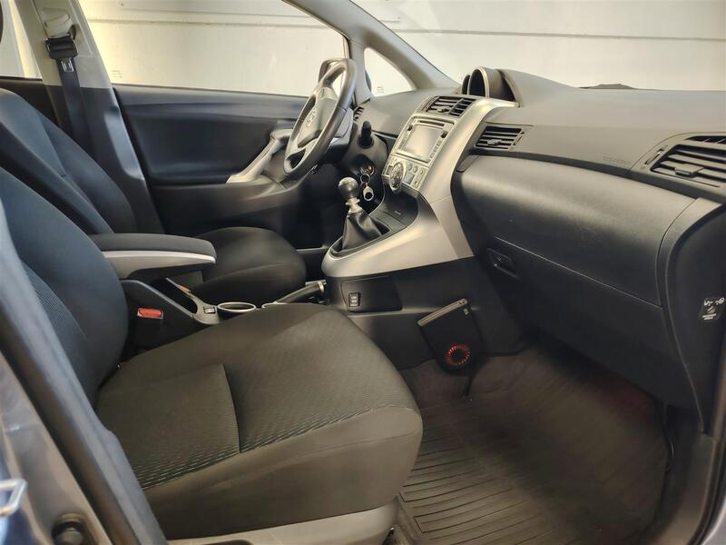 Toyota Verso vaihtoauto