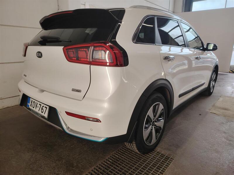 Kia Niro plug-in vaihtoauto