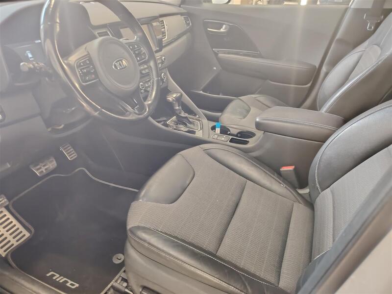 Kia Niro plug-in vaihtoauto