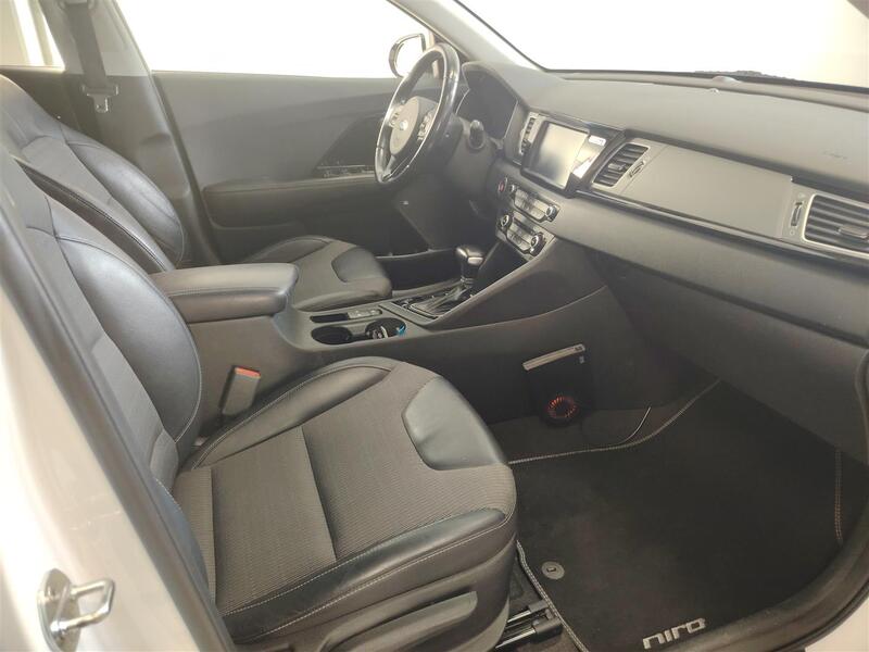 Kia Niro plug-in vaihtoauto