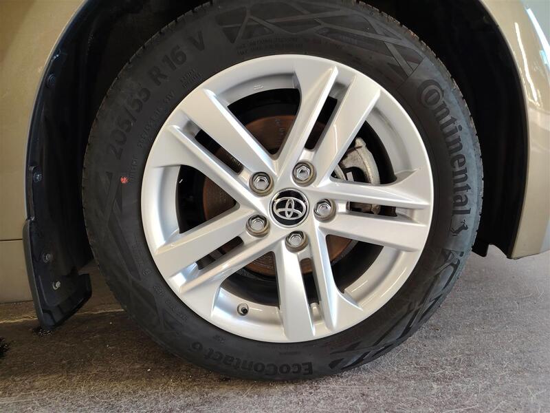 Toyota Corolla vaihtoauto