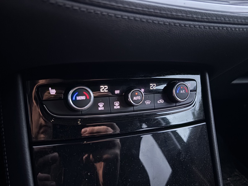 Opel Grandland X vaihtoauto