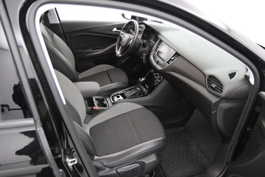 Opel Grandland X vaihtoauto