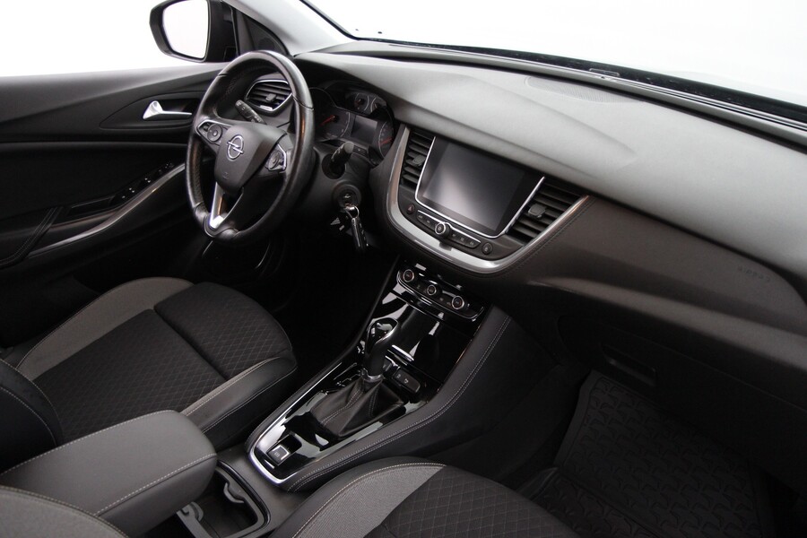 Opel Grandland X vaihtoauto