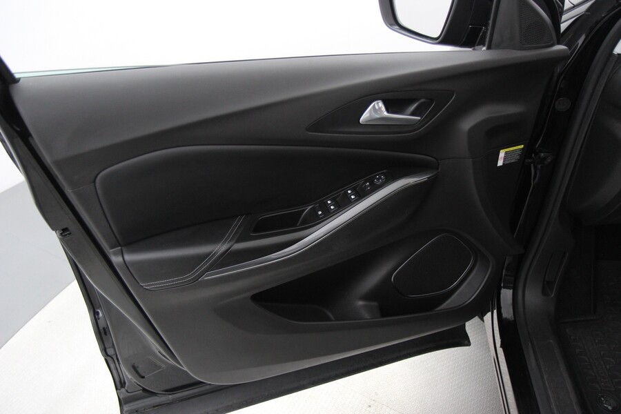 Opel Grandland X vaihtoauto