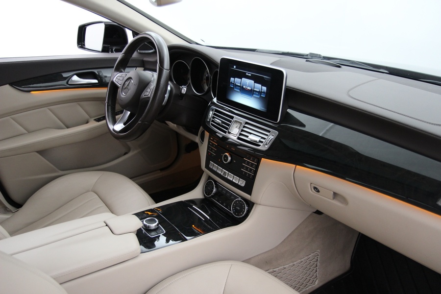 Mercedes-Benz CLS vaihtoauto