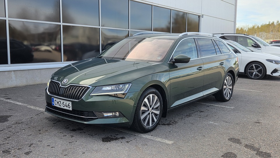 Skoda Superb vaihtoauto