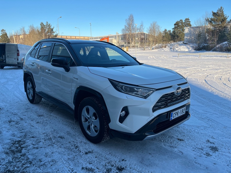 Toyota RAV4 vaihtoauto