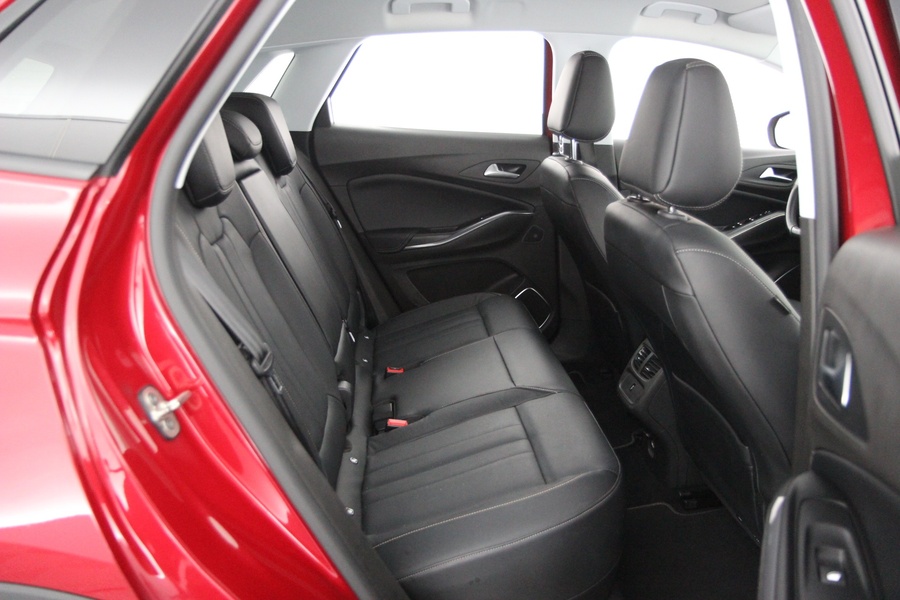 Opel Grandland X vaihtoauto