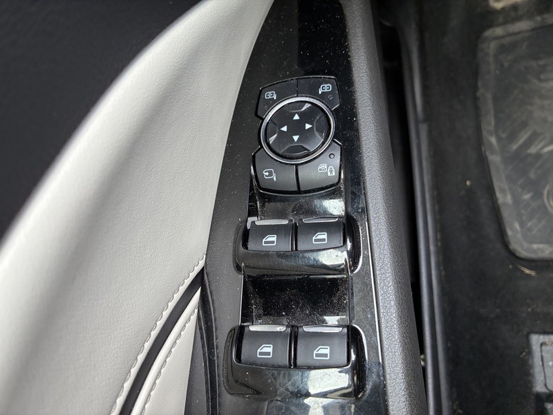 Ford Mondeo vaihtoauto