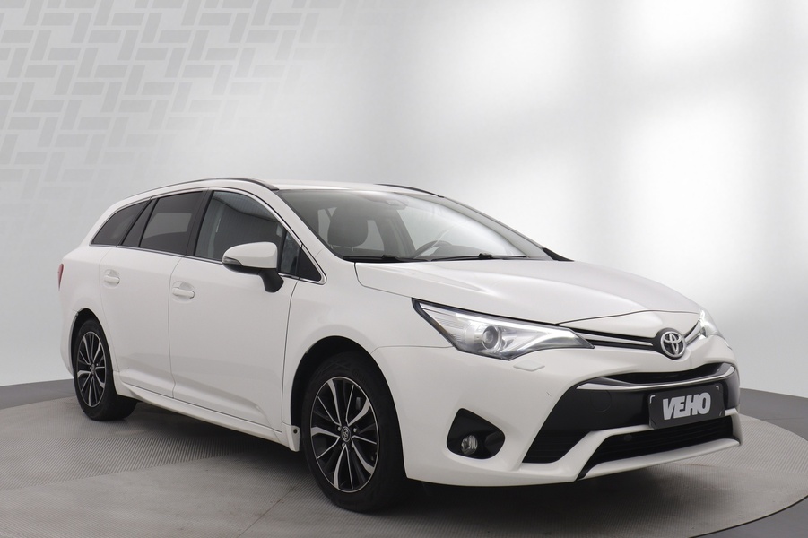 Toyota Avensis vaihtoauto