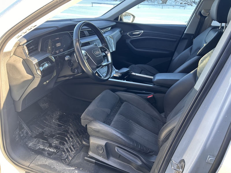 Audi e-tron vaihtoauto