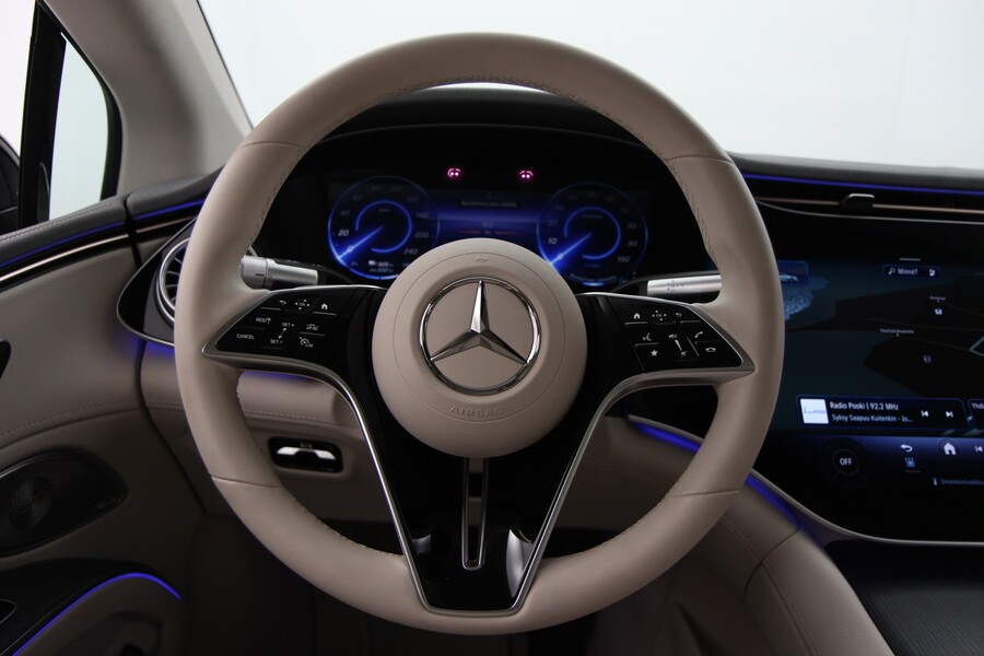 Mercedes-Benz EQS vaihtoauto