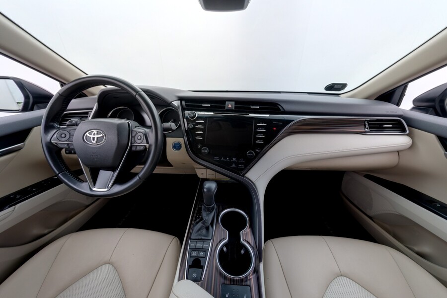 Toyota Camry vaihtoauto