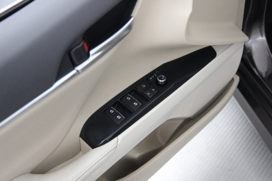 Toyota Camry vaihtoauto