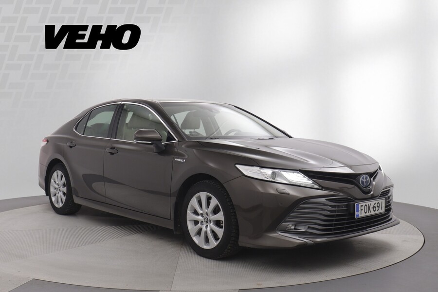 Toyota Camry vaihtoauto