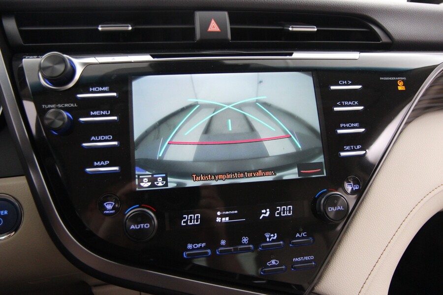 Toyota Camry vaihtoauto