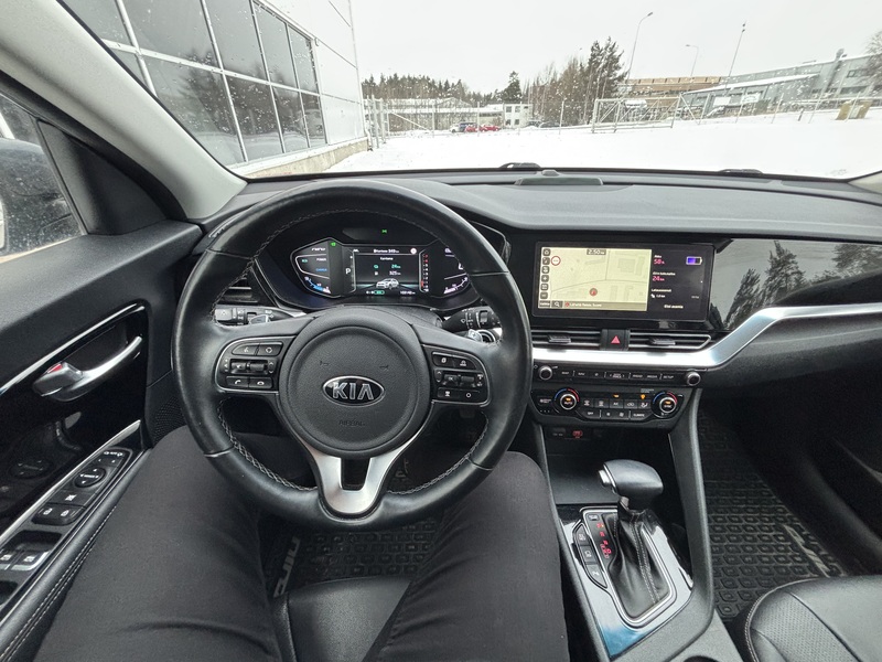 Kia Niro plug-in vaihtoauto