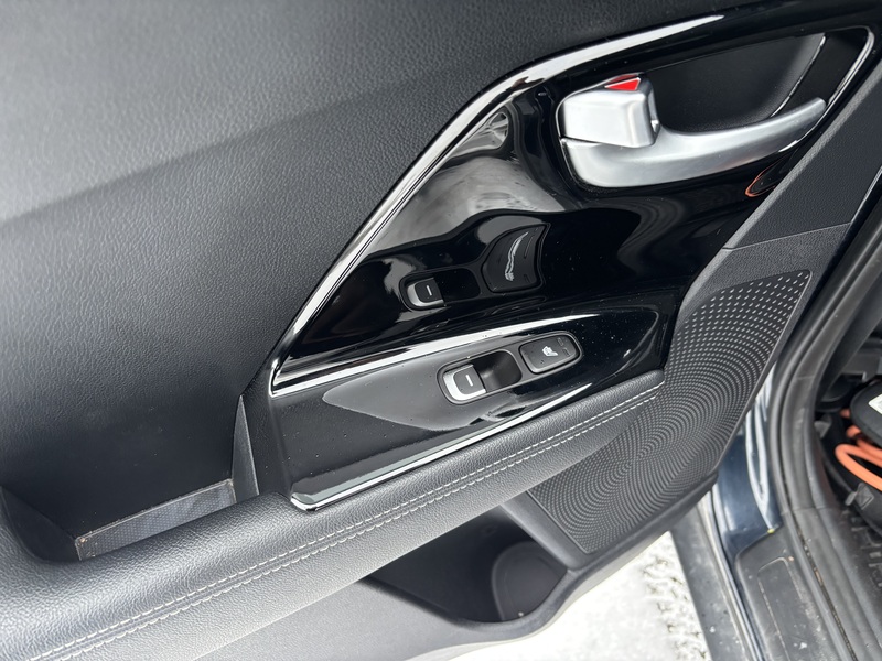 Kia Niro plug-in vaihtoauto