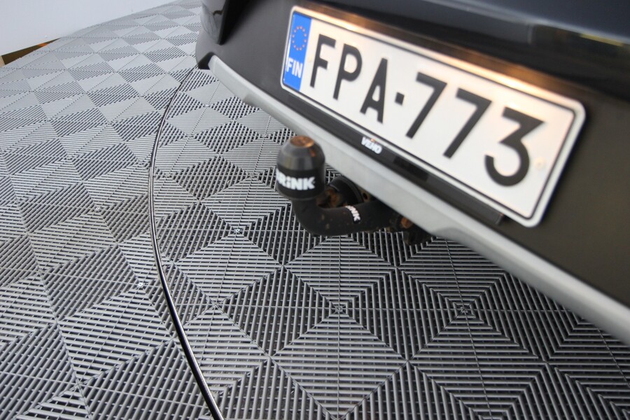 Kia Niro plug-in vaihtoauto