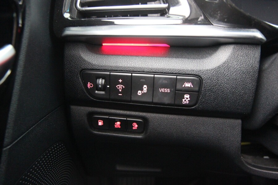 Kia Niro plug-in vaihtoauto