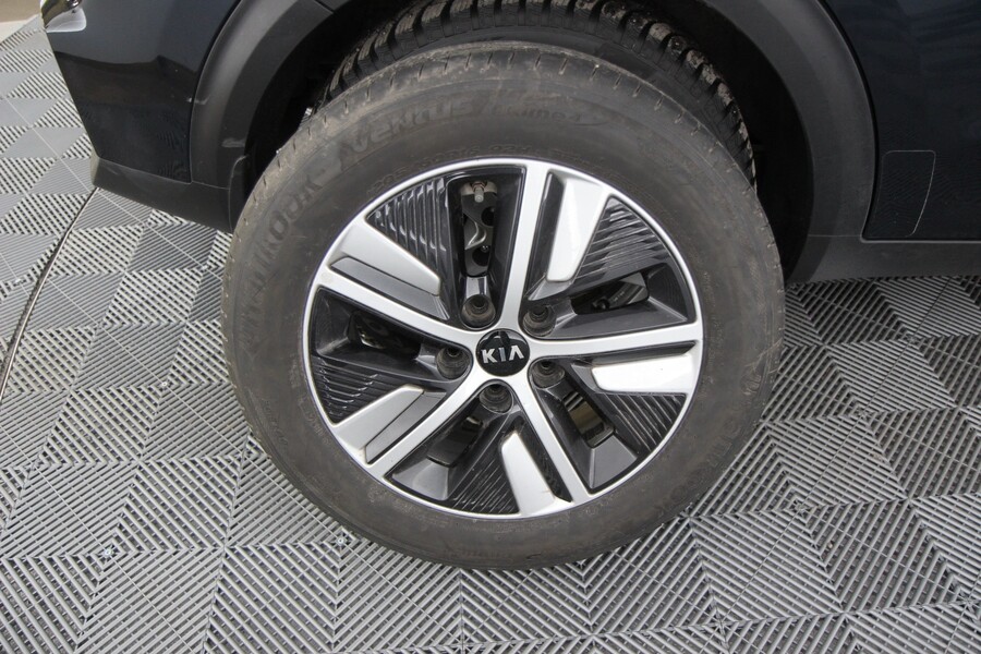 Kia Niro plug-in vaihtoauto