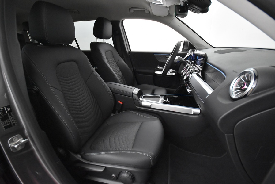 Mercedes-Benz EQB vaihtoauto