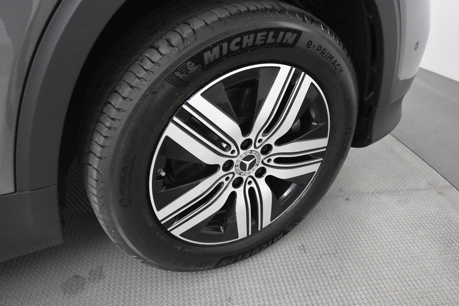 Mercedes-Benz EQB vaihtoauto