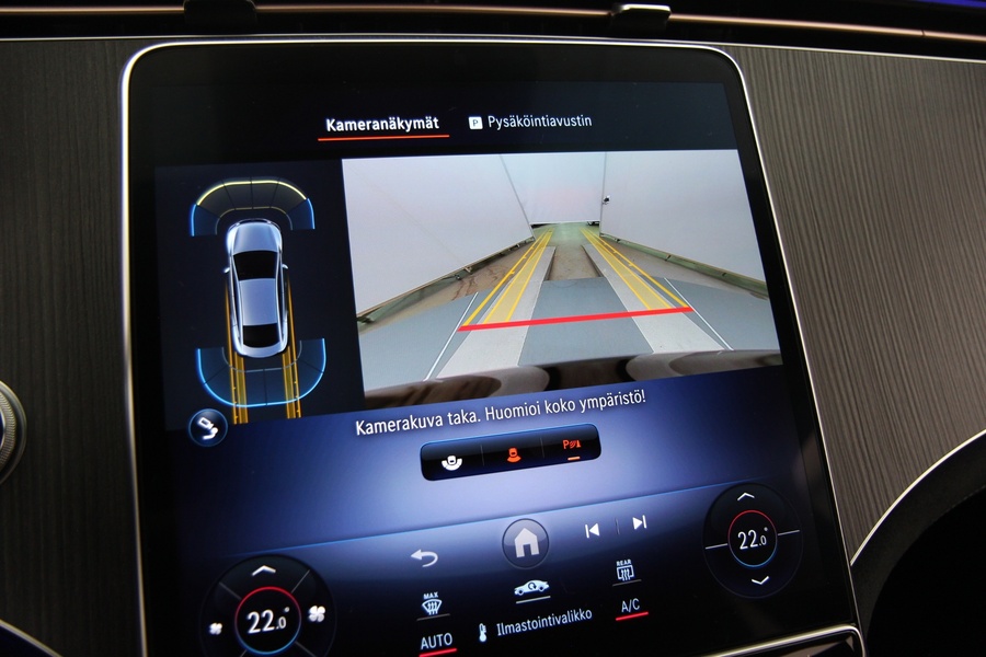 Mercedes-Benz EQE vaihtoauto