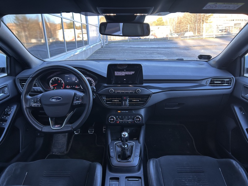 Ford Focus vaihtoauto